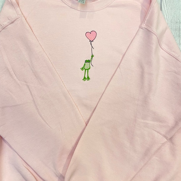 Valentine Frog Embroidered Sweatshirt - Picture 3 of 3